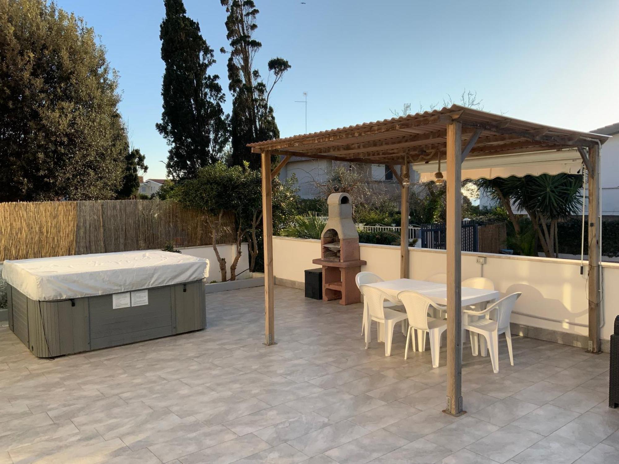 Villa Kinga Anzio Exteriör bild